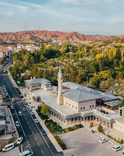 Somuncu Baba Turbesi