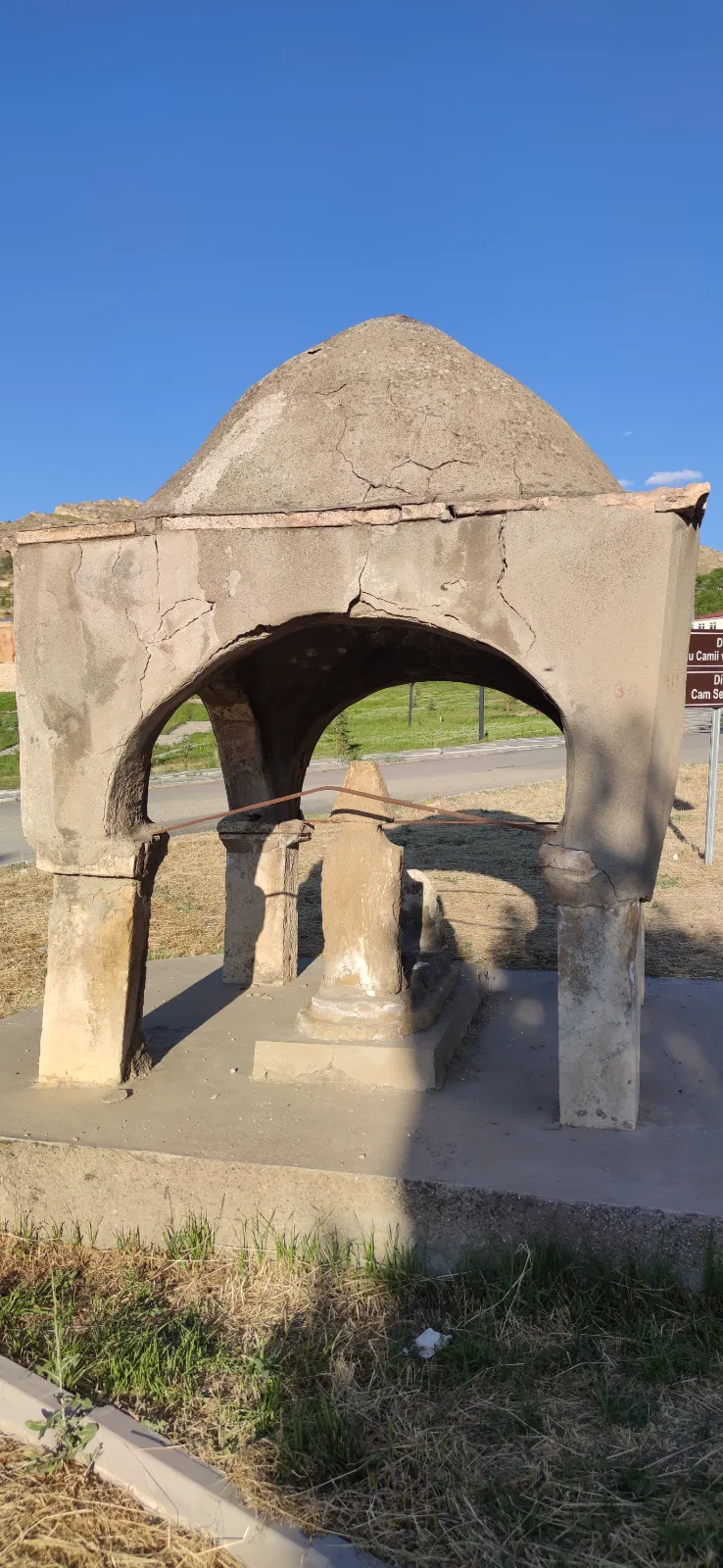Saracin Mezari fotoğraf 2