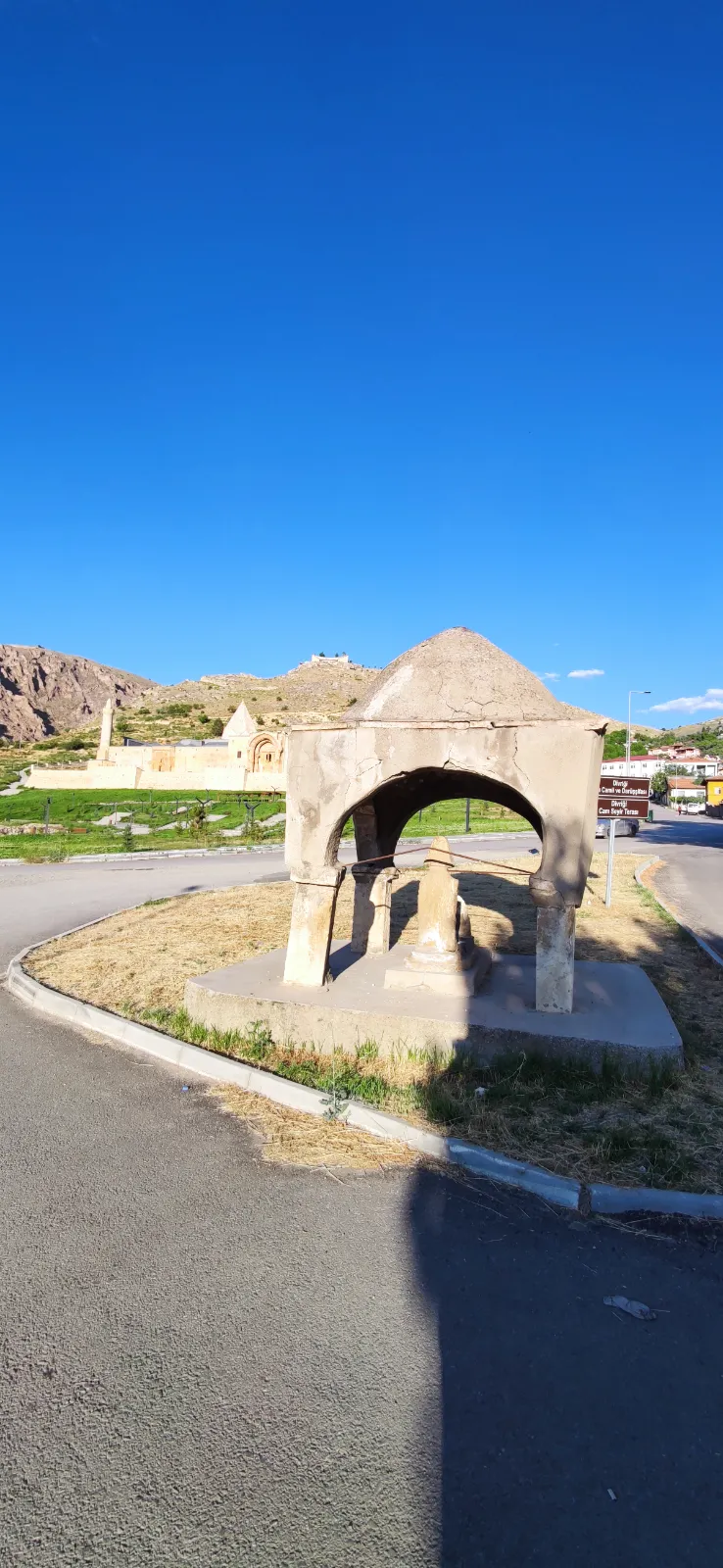 Saracin Mezari