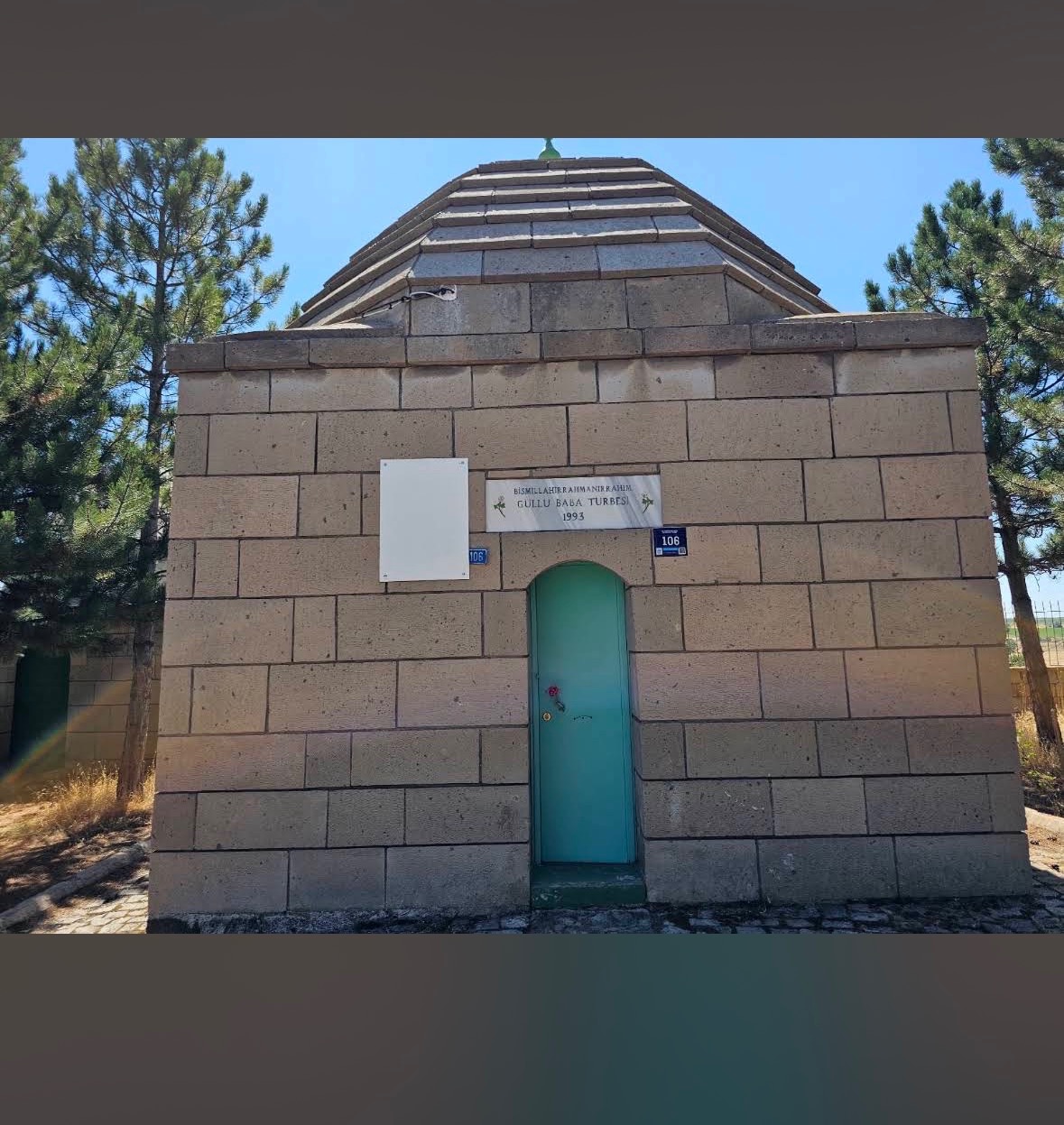Güllü Baba Türbesi